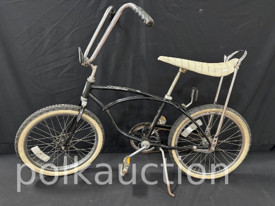 40756-BLACK SCHWINN CRUISER
