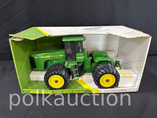 40885-JOHN DEERE #9400 4WD COLLECTIBLE