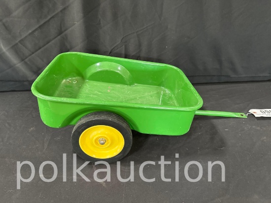 903-JOHN DEERE PEDAL WAGON