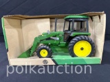 39102-ERTL JOHN DEERE 2755 UTILITY W/ LOADER