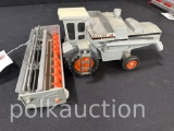 40325-GLEANER L2 COMBINE