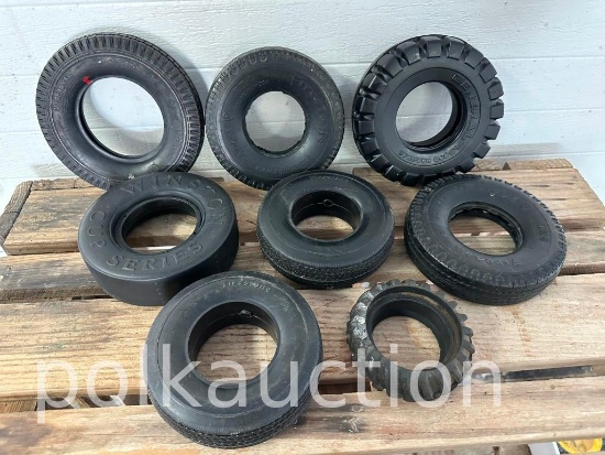 FLAT OF SALESMAN SAMPLE TIRES