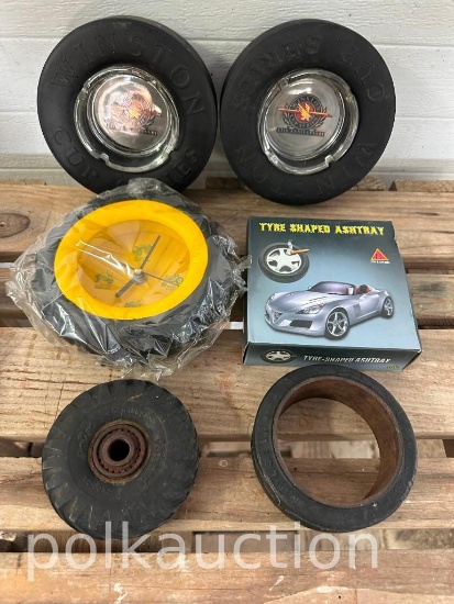 FLAT OF TIRE ASHTRAYS