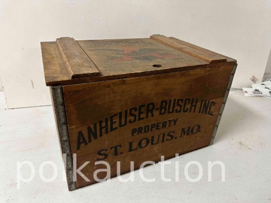 BUSCH WOODEN BOX