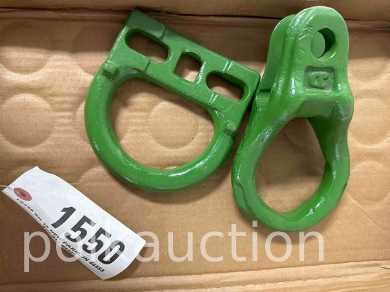 2 JOHN DEERE CLEVICES