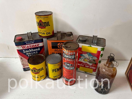 COLLECTIBLE OIL CANS