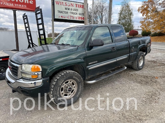 (2004) GMC 2500 4x4 PICKUP TRUCK