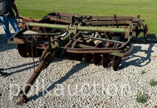 JOHN DEERE 10' DISC