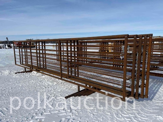 1022-(5) CATTLE PANELS