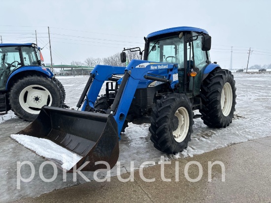 1095-NEW HOLLAND TD5050 w/ 820TL LOADER (SN# ZAJN52509)