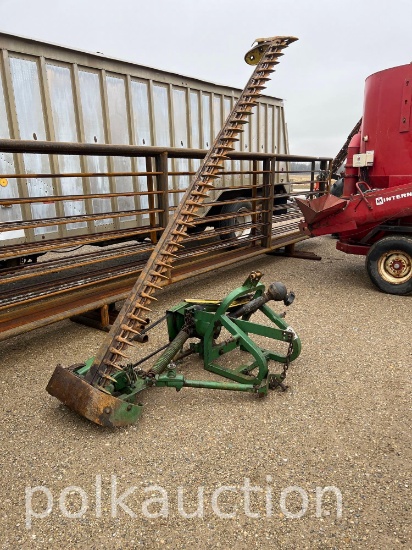1207-JOHN DEERE 350 SICKLE MOWER - 9'