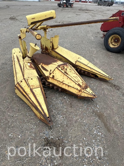 1244-NEW HOLLAND 824 2 ROW CHOPPER