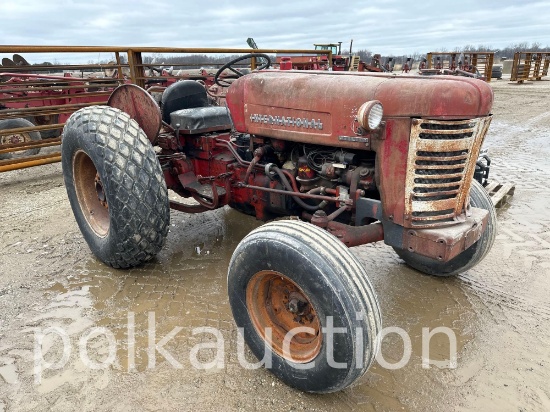 1334-INTERNATIONAL HARVESTER 330 UTILITY (SN#4347)