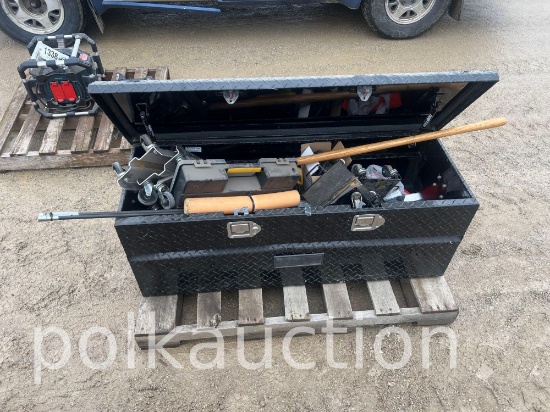 1336-TOOL BOX W/TOOLS