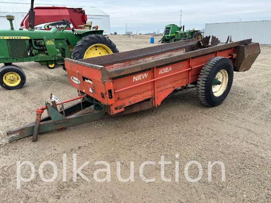 568-NEW IDEA 216 SPREADER (SN# 98223)