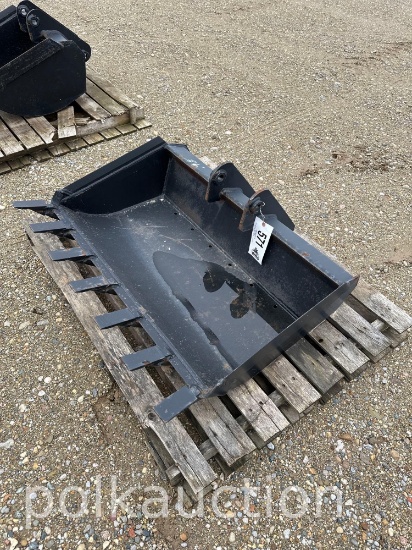 571-36" BOBCAT BUCKET