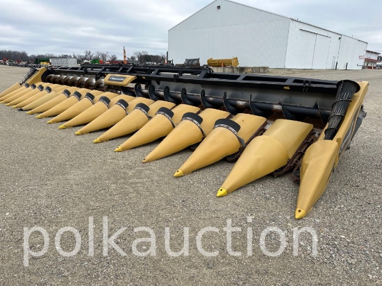 646-(2013) GERINGHOFF 16130 ROW CORN HEAD  (SN# 110130443163000)