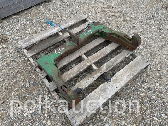 651-JOHN DEERE CAT 2 OR 3 QUICK COUPLER