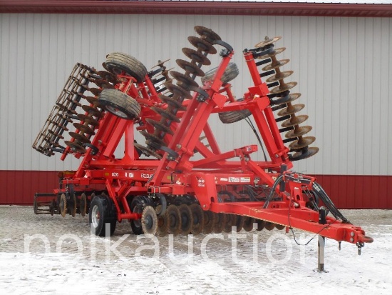 915-KUHN ECELERATOR 8000 26FT (SN#8000-25-D0336)