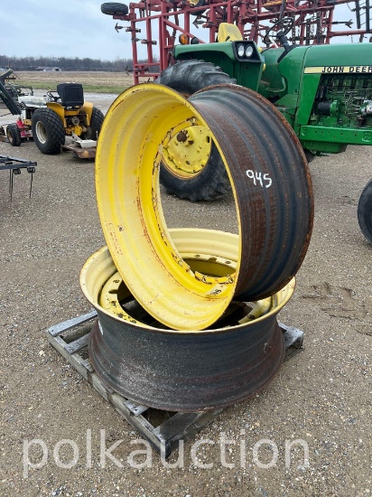 945-(2) JOHN DEERE TRACTOR RIMS
