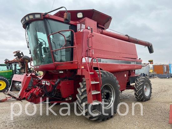 966-(2002) CASE IH 2388 COMBINE (SN# JJC0268906)