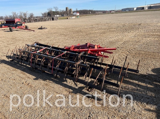 464-DRAG OFF OF A SUNFLOWER FIELD CULTIVATOR