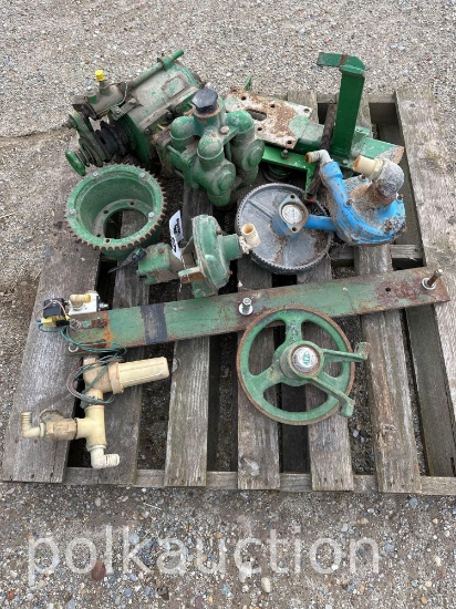 699-PALLET OF MISC IMPLEMENT PARTS