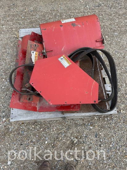 700-PALLET OF MISC IMPLEMENT PARTS