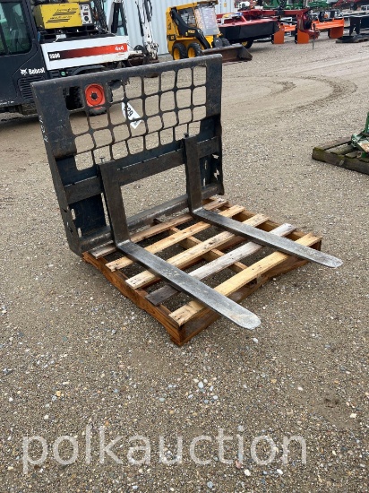 929-48" SKID LOADER FORK ATTACHMENT