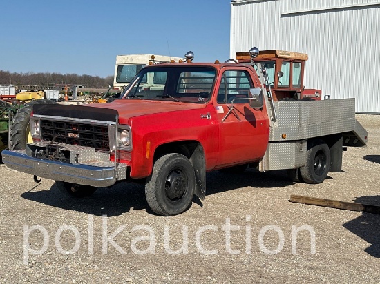 3213-(1977) GMC 350 FLATBED TRUCK (SN# TKL337J517329)(TITLE AVAILABLE)