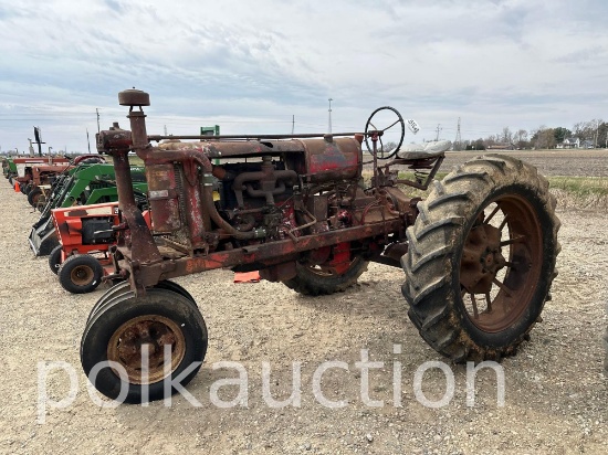 3518-IH F20 PARTS TRACTOR (SN#107256)