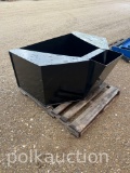 3718-3/4 CYLINDER CONCRETE PLACEMENT BUCKET