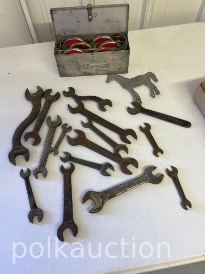 VINTAGE COLLECTIBLE WRENCHES