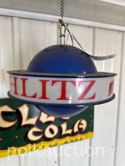SCHLITZ- LIGHTED GLOBE (NON WORKING)  **NO SHIPPING AVAILABLE**