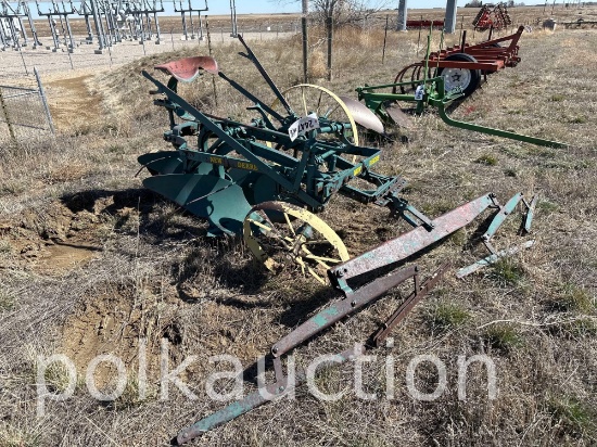 JOHN DEERE 2 BTM SULKY PLOW  **NO SHIPPING AVAILABLE**