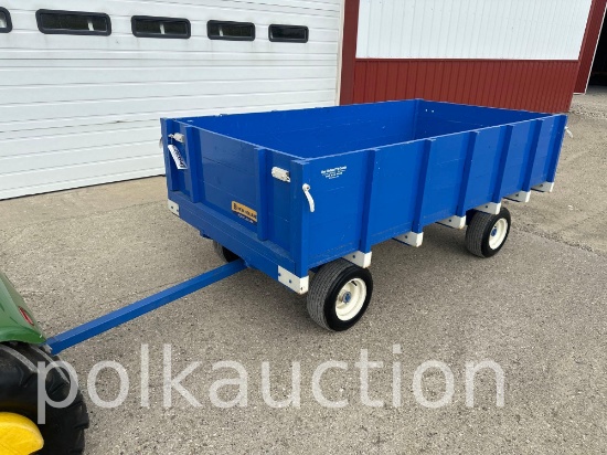 2939-NEW HOLLAND WAGON ON RUNNING GEAR