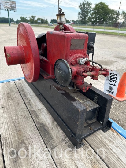 5561-LAUSON 1.5 HP HIT-N-MISS ENGINE (SN# W45782)