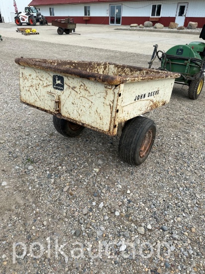 5563-JOHN DEERE MODEL 80 PATIO CART