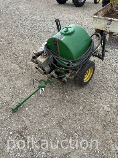 5564-JOHN DEERE 5B (GREEN) SPRAYER