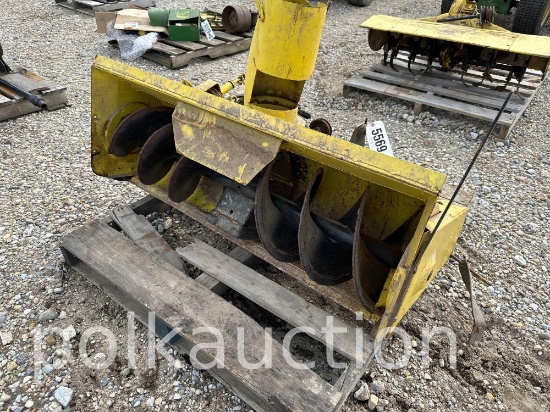 5569-JOHN DEERE L&G FRONT MOUNT SNOW BLOWER