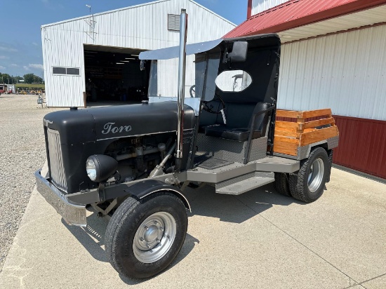 5882-TORO 36039-114 GOLF COURSE TRACTOR (SN# 10465L9CR)