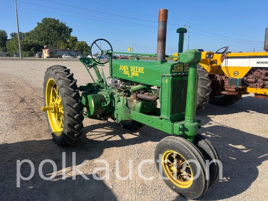 6526-JOHN DEERE UNSTYLED A (SN# 457462)