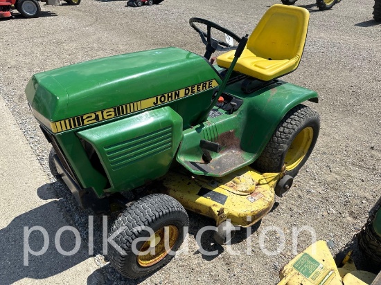 7247-JOHN DEERE 216 L&G (SN# M00216T361243)