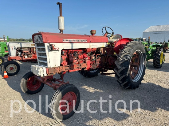 7569-FARMALL 560 (SN#12882-S-Y-00)