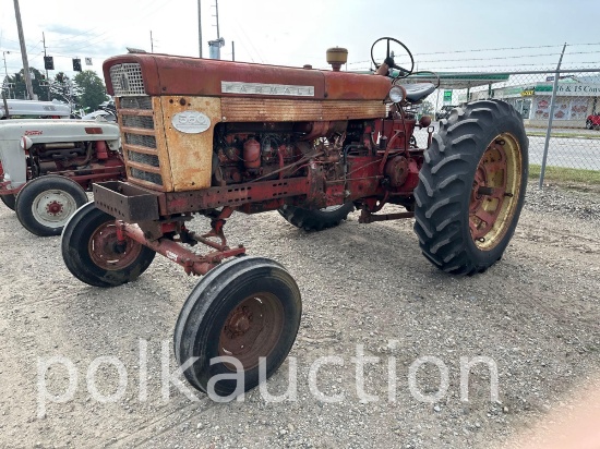 7668-FARMALL 560 (SN# 4911)