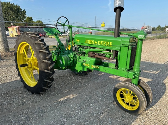 7692-JOHN DEERE B UNSTYLED (SN# 13324)