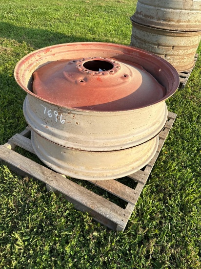 7696-JOHN DEERE 9 HOLE 9" X 38" PAIR OF RIMS