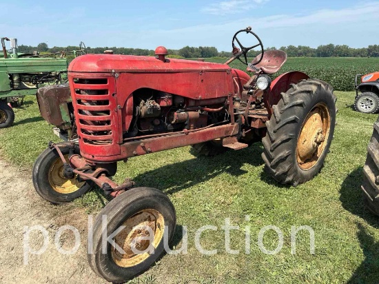 7829-MASSEY HARRIS (TAG UNREADABLE)