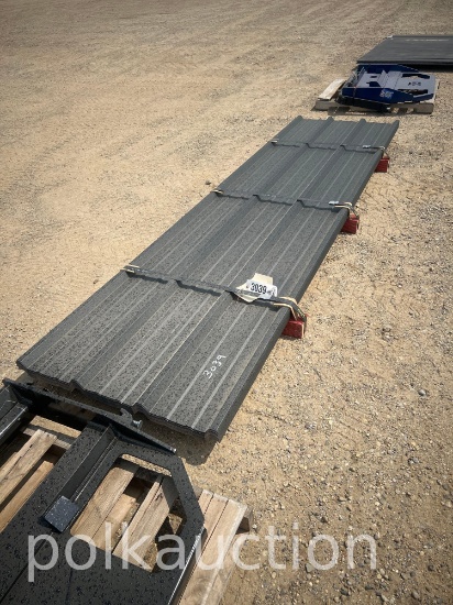 3039-26 GAUGE PAINTED R PANELS 12'X36"