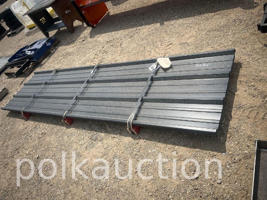 5645-28 GAUGE PAINTED R PANELS 12'X36"